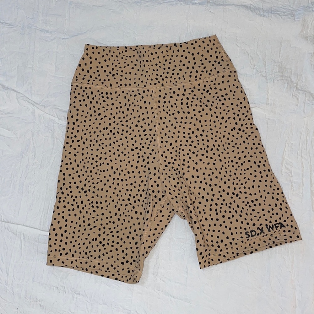 Sarah’s Day x White Fox Boutique Speckle biker Shorts. Size small.